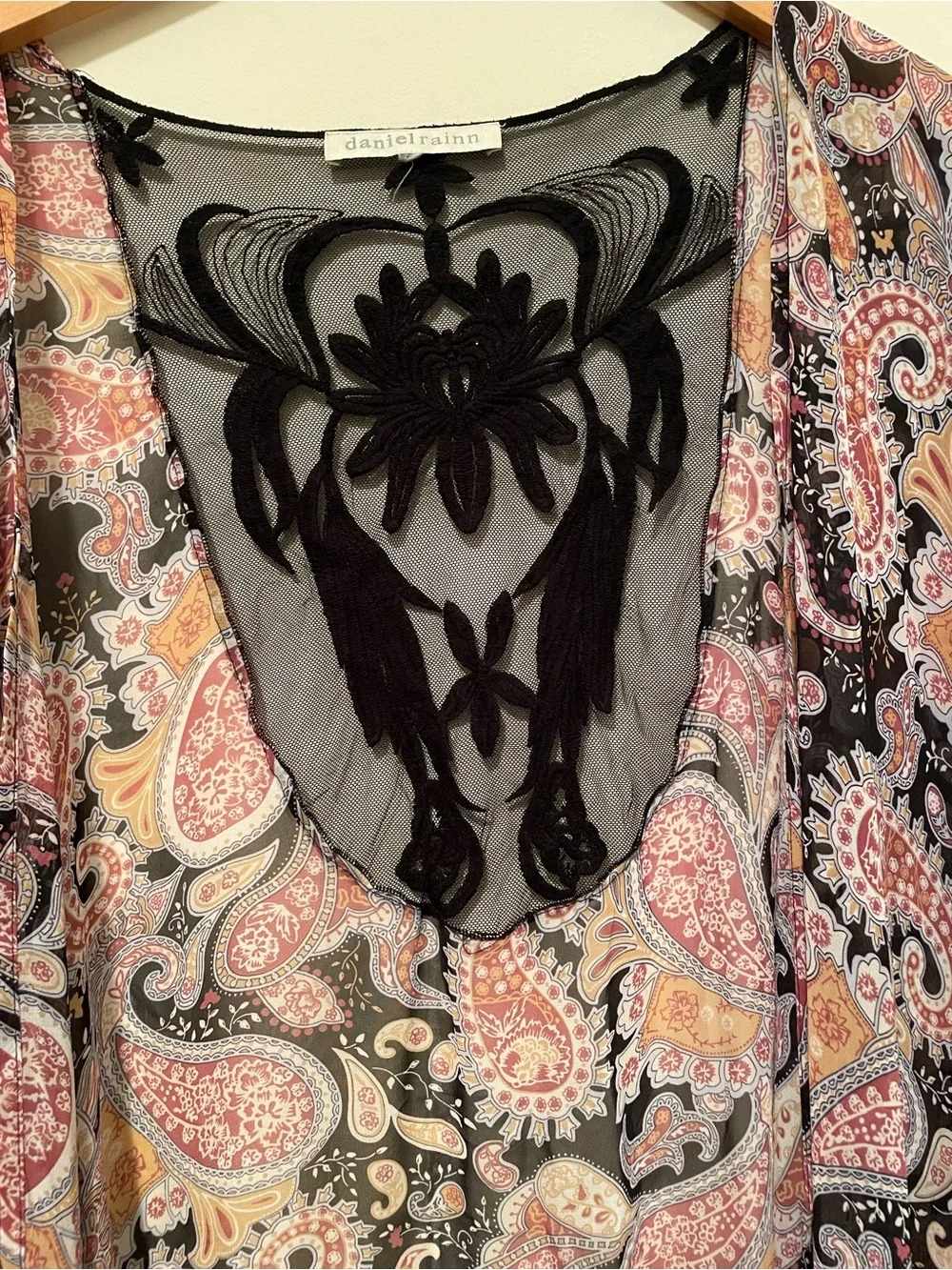 Lot of (3) Kimonos size 3X - Picture 8 of 9